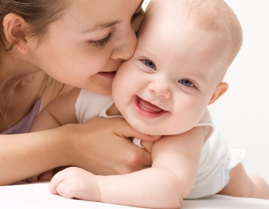 [Bật mí] Sữa non là gì? Sữa non có tốt cho bé không?